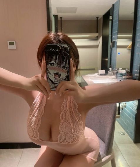 极品销魂美女特嫩bbb片