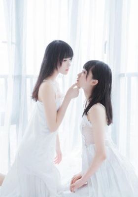 美女草b
